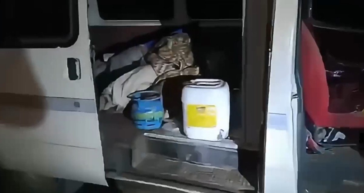 Şırnak'ta NARKOKAPAN-11 operasyonu: Zehir taciri 2 kişi yakalandı 2 sirnakta narkokapan 11 operasyonu zehir taciri 2 kisi yakalandi 1 n8L4wPiC