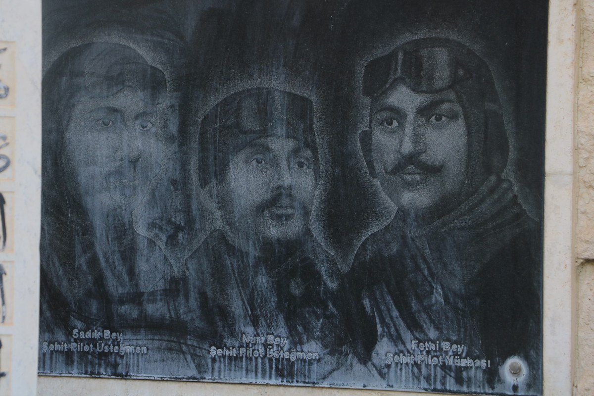 suriyede 111 yillik turk sehitligine ziyaretci akini 3 pO6saTpL