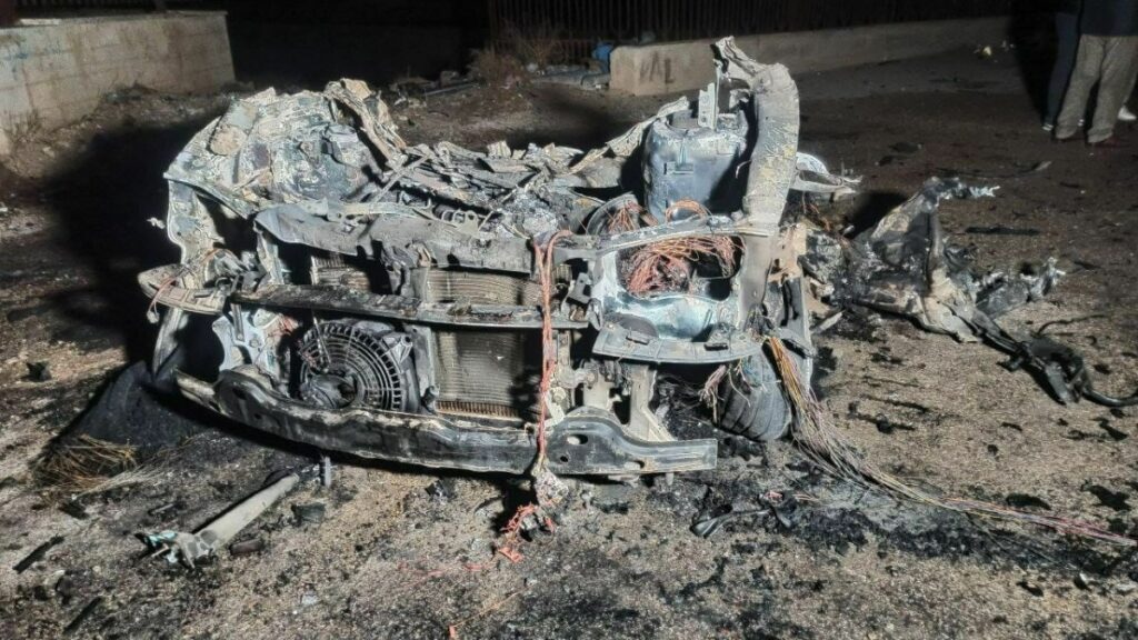 suriyede bomba yuklu araclarla saldirilar 2Ji97jXX