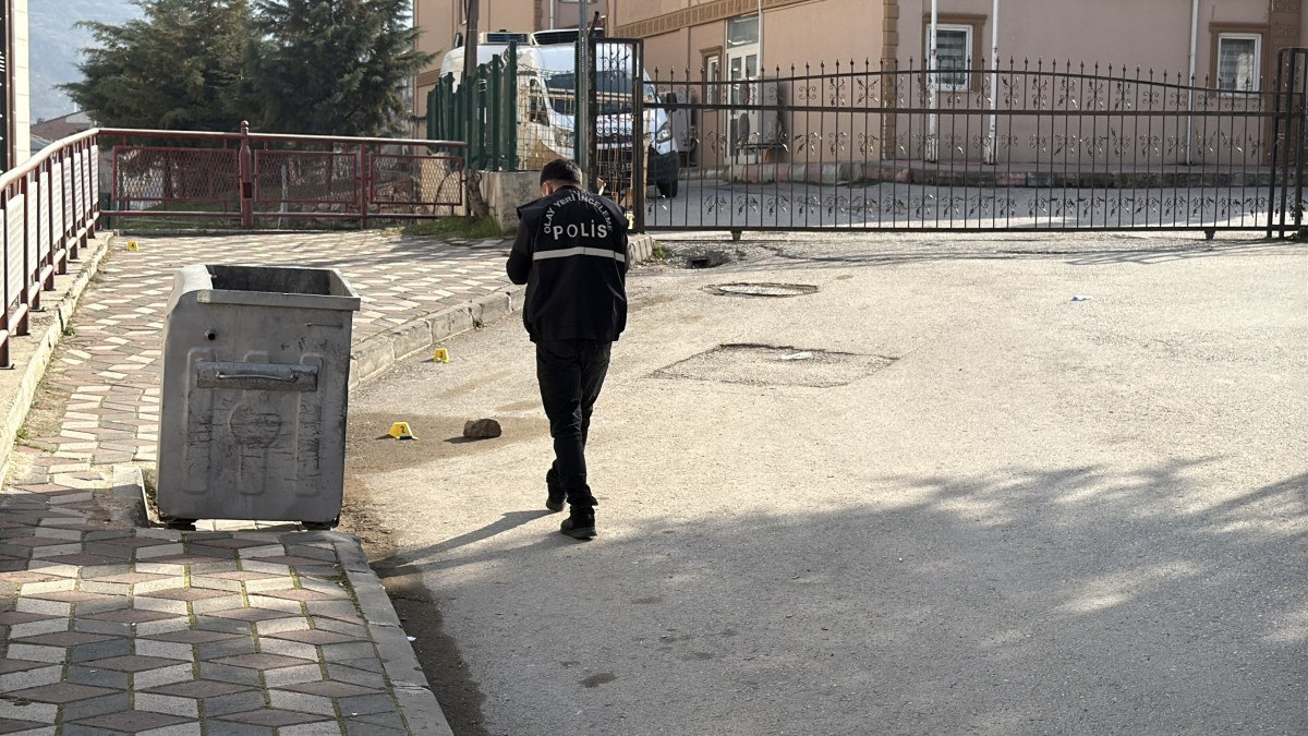 tokatta kiz meselesi kavgasi icin pompali tufekle vuruldular 1 LQIEQcBQ