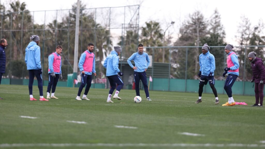 trabzonspor eyupspor maci hazirliklarina basladi 6LlGZtSc