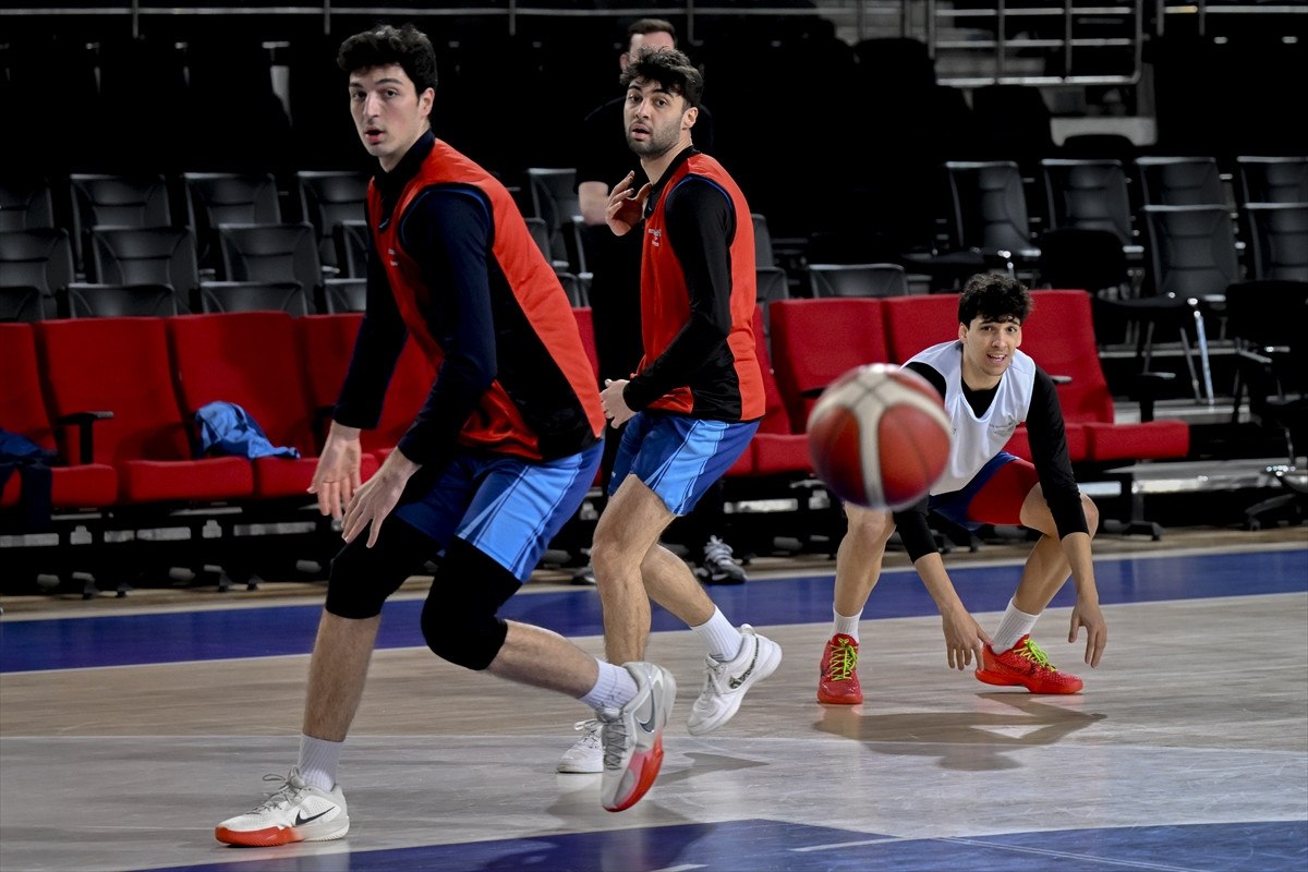 turk telekomda hedef dogrudan ceyrek final yukselmek 0 UQmVKkPw