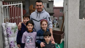 turkiyede mimar oldu suriyeyi imara gidiyor ZweG46KV