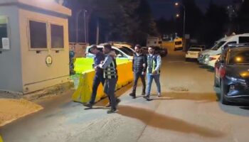 umraniyede iki minibus soforu yaristi hamile yolcu doguracagim diye tepki gosterdi pVHTnhB9