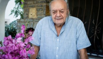 unlu sanatci sezai altekin hayatini kaybetti nO9hitaW