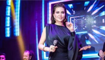 unlu sarkici ebru yasarin verdigi konser cok konusuldu D9gCISUV