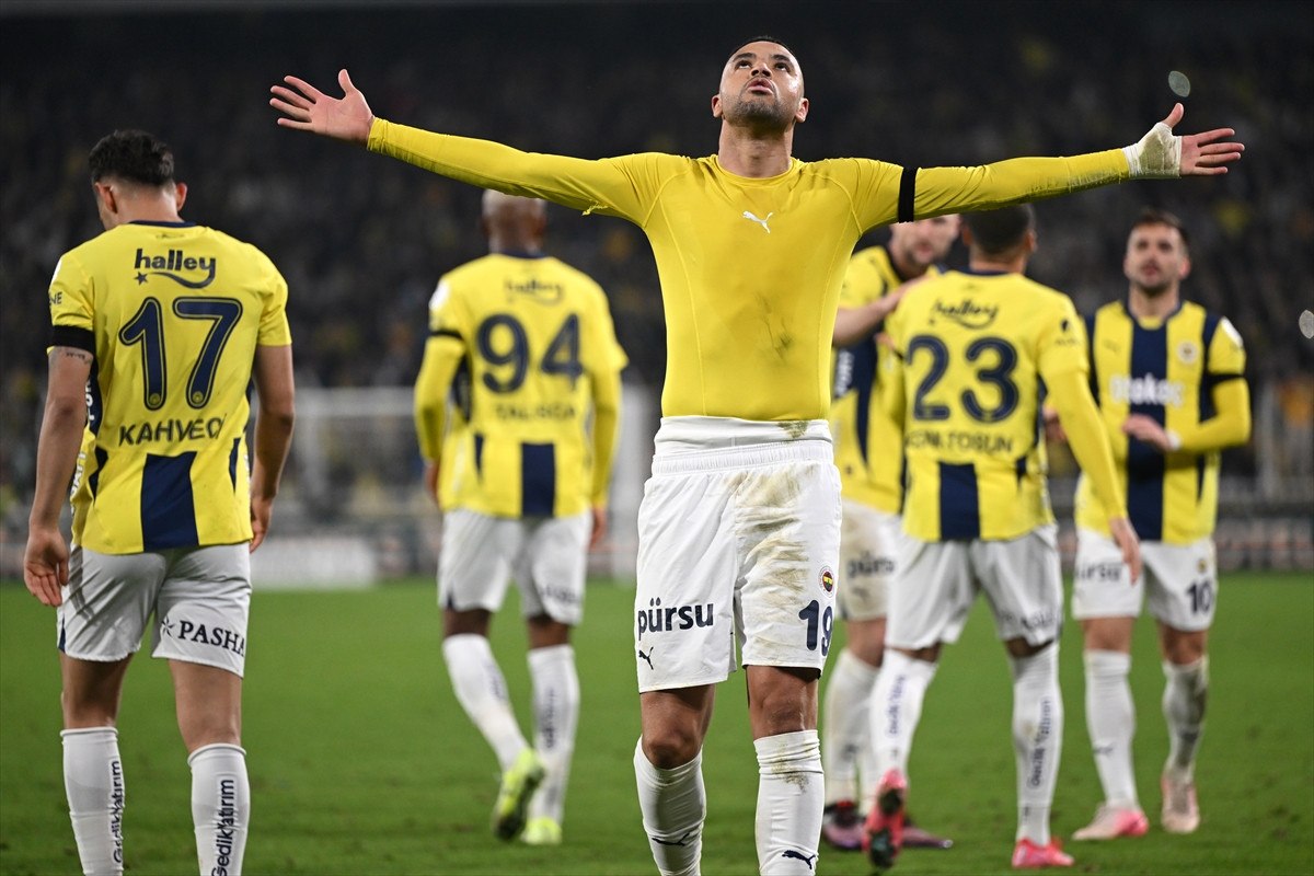 youssef en nesyri cezali duruma dustu 0 R9QVnO1E