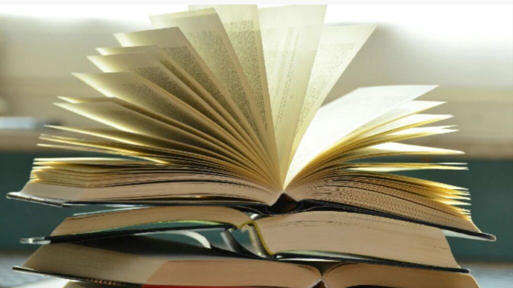 10 subat 2025 pazartesi raflardaki kitaplar NFUpaVsX