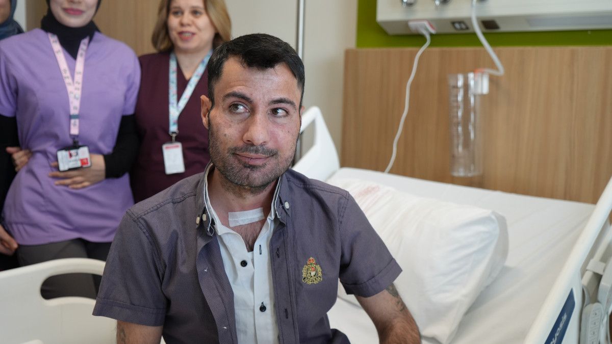 18 santimetrelik tümöründen kurtuldu: Artık yeni bir yüzü var 1 18 santimetrelik tumorunden kurtuldu artik yeni bir yuzu var 0 UBFlrli8