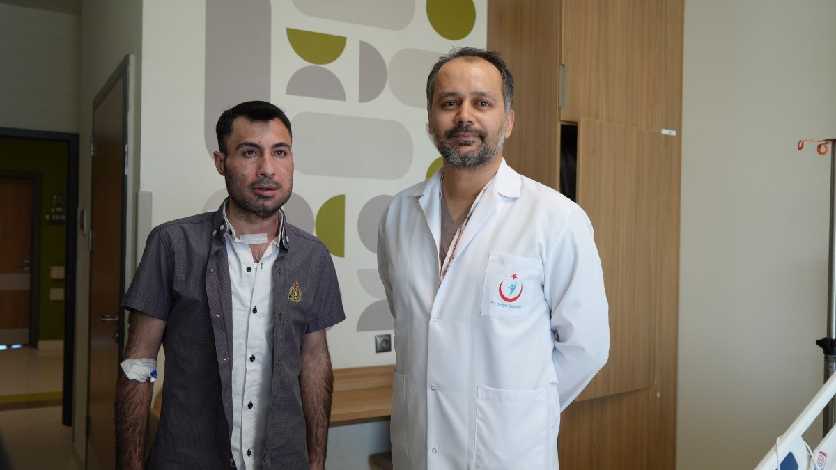 18 santimetrelik tümöründen kurtuldu: Artık yeni bir yüzü var 5 18 santimetrelik tumorunden kurtuldu artik yeni bir yuzu var 4 O3aBfH3G