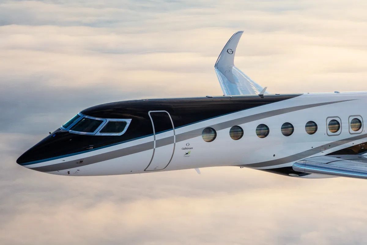 2025 yilinda goklerde olan dunyanin en hizli 10 yolcu ucagi 6 JQjrZ7Hp