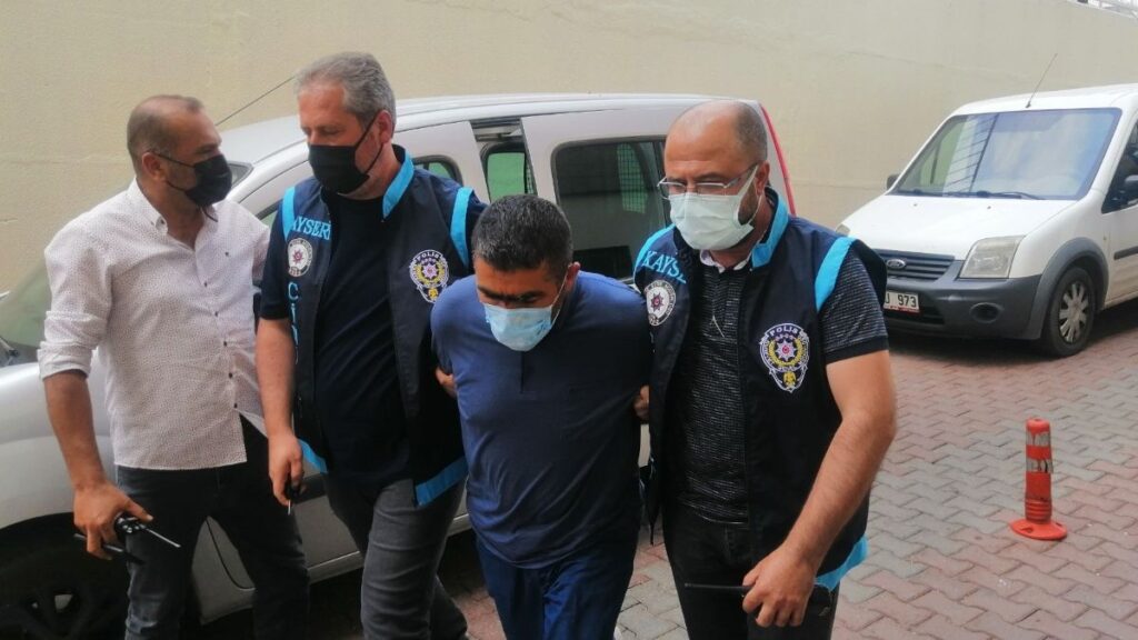 33 yildir haber alamadigi halasini ariyor cinayete iliskin tuyler urperten detaylar 1bs2XDMU