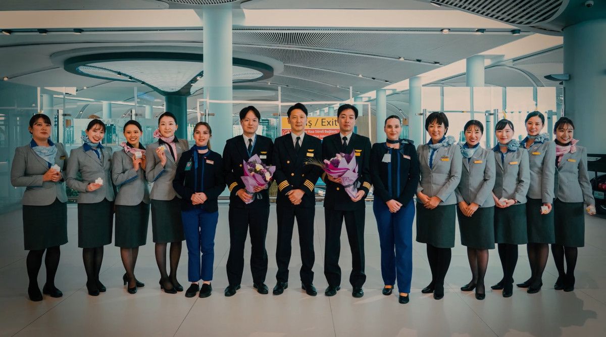 abdulkadir uraloglu duyurdu istanbul havalimaninin hizmet verdigi hava yolu sirketi sayisi 111e cikti 2 ztqdheHg