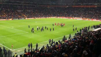 adana demirspor antalyasporu konuk edecek FiqY4Ye1