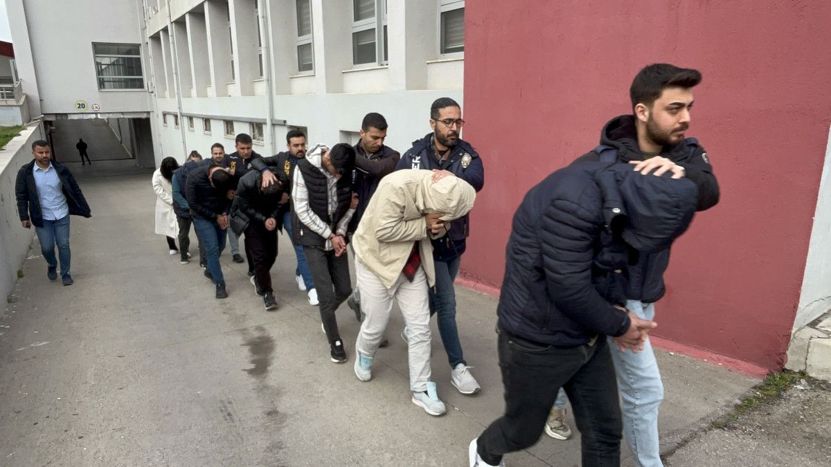 adanada bahis operasyonu 7 tutuklama 1 bNMEjAw7