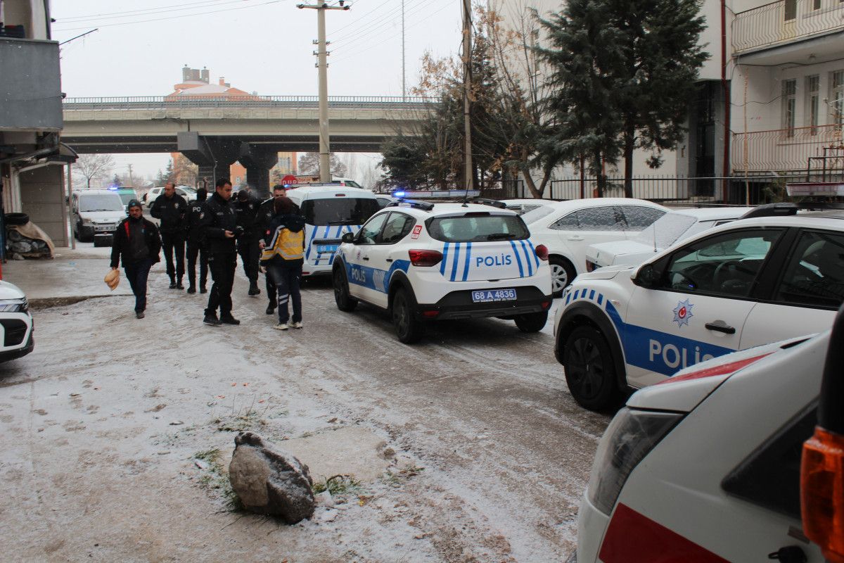 aksarayda akrabasini tufekle yaraladi evine girerken yakalandi 0 4EXgXcbQ