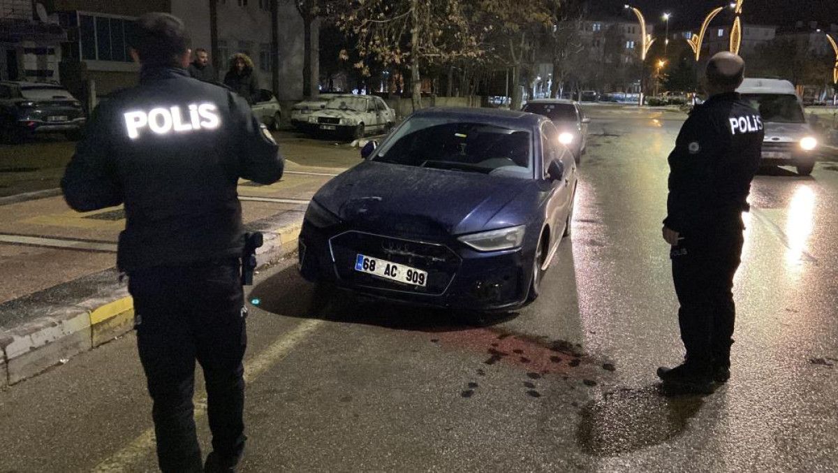 Aksaray'da iki hakimin aracına çarpan alkollü sürücü yakalandı 1 aksarayda iki hakimin aracina carpan alkollu surucu yakalandi 0 h1htDFqO
