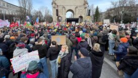 almanyanin bircok kentinde asiri saga karsi gosteriler duzenlendi 9nhmRY5R