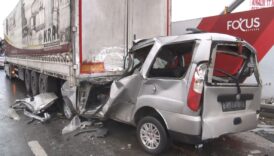 ankarada tira arkadan carpan aractaki universiteli caner kurtarilamadi QMvAvrvD