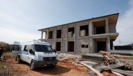 antalyada gunubirlik calistigi insaat mezari oldu 5n2FgSxW