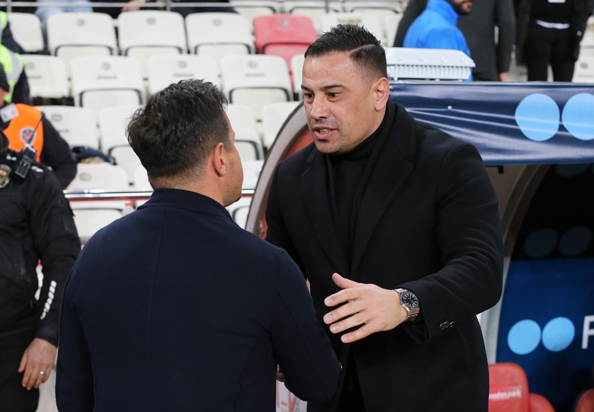 antalyaspor basaksehir macinda gol sesi cikmadi 0 tYevg7ZC