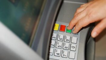 atm sube ve mobil tarifelerinde degisiklik MTAXx7Fw