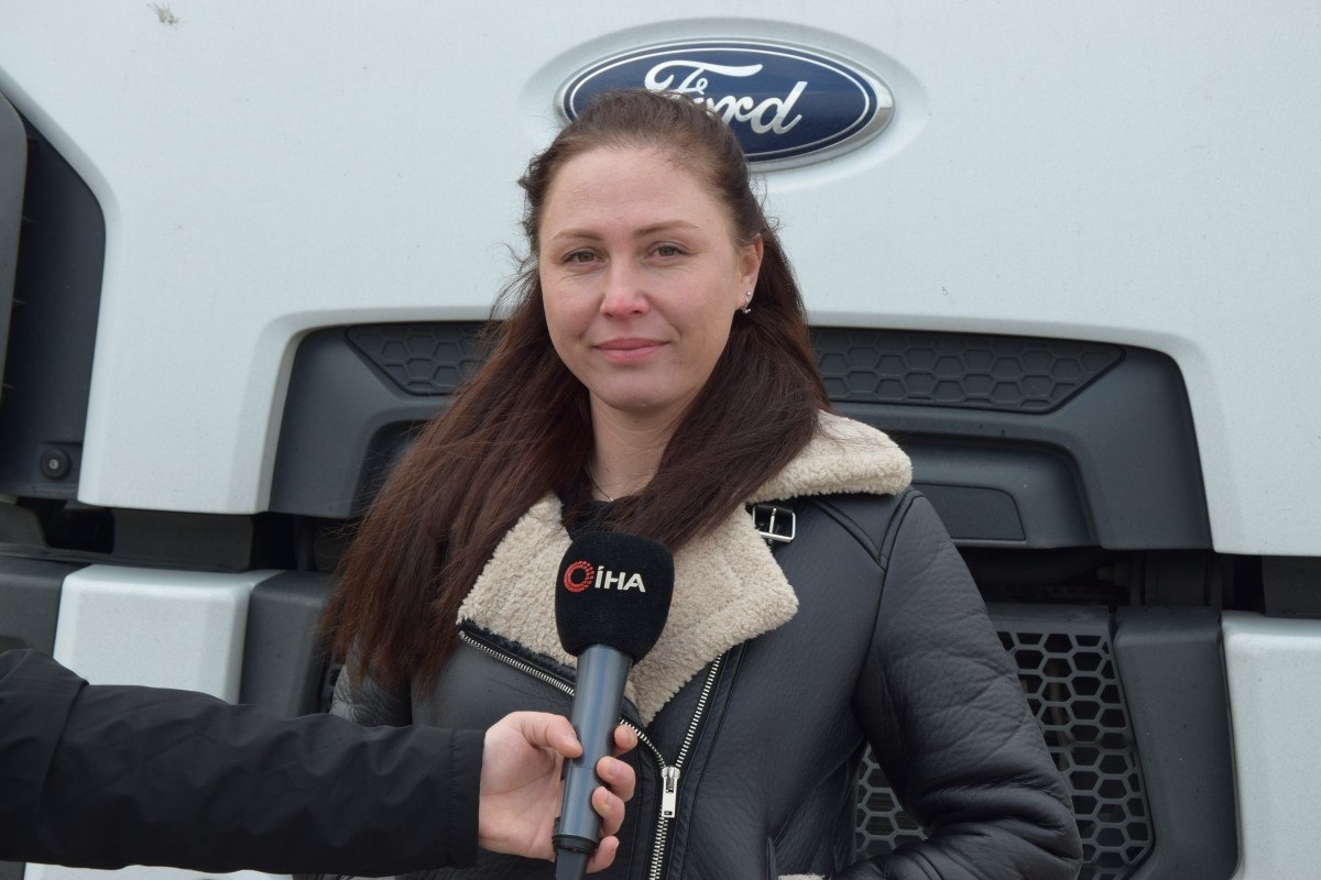 balikesirde tir soforlugu yaparak 3 cocuguna bakiyor 1 teacL8M7