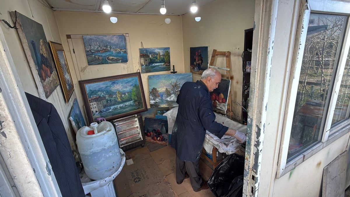 bartinli uzman doktor 52 yildir yagli boya resim yapiyor resim benim icin bir tutku