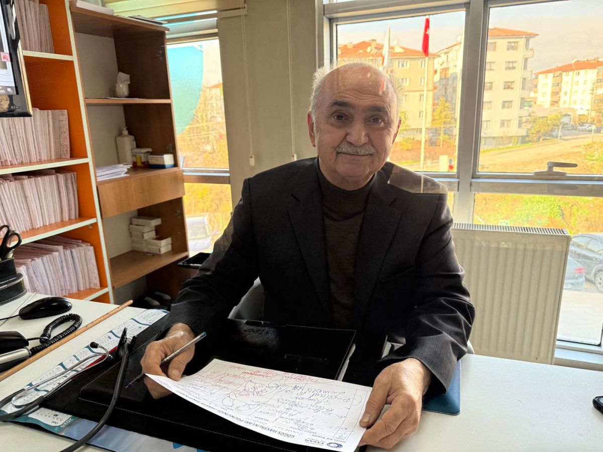 bartinli uzman doktor 52 yildir yagli boya resim yapiyor resim benim icin bir tutku yNneO7Nl