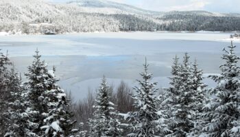 bolu abant golu buzla kaplandi Ne7IEI9y