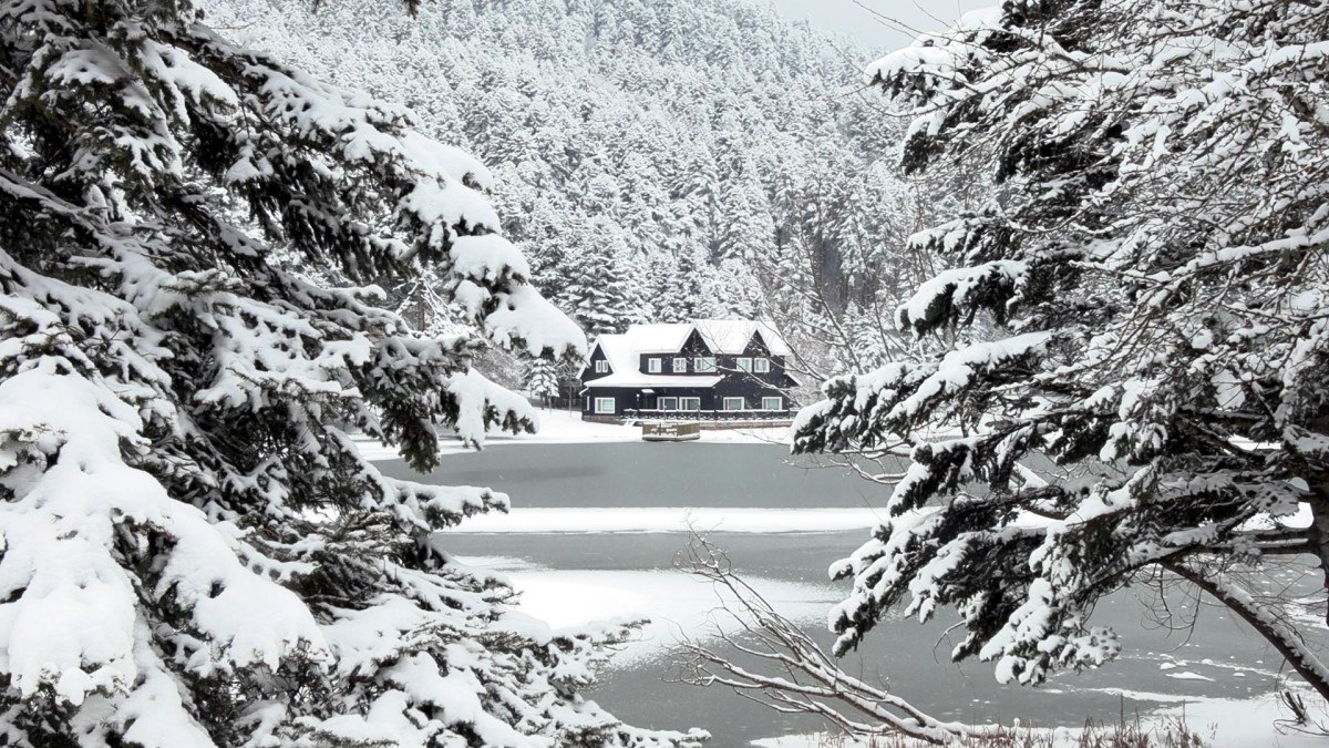 bolu golcuk tabiat parkinda kar manzarasi 1 Bl37W8cT