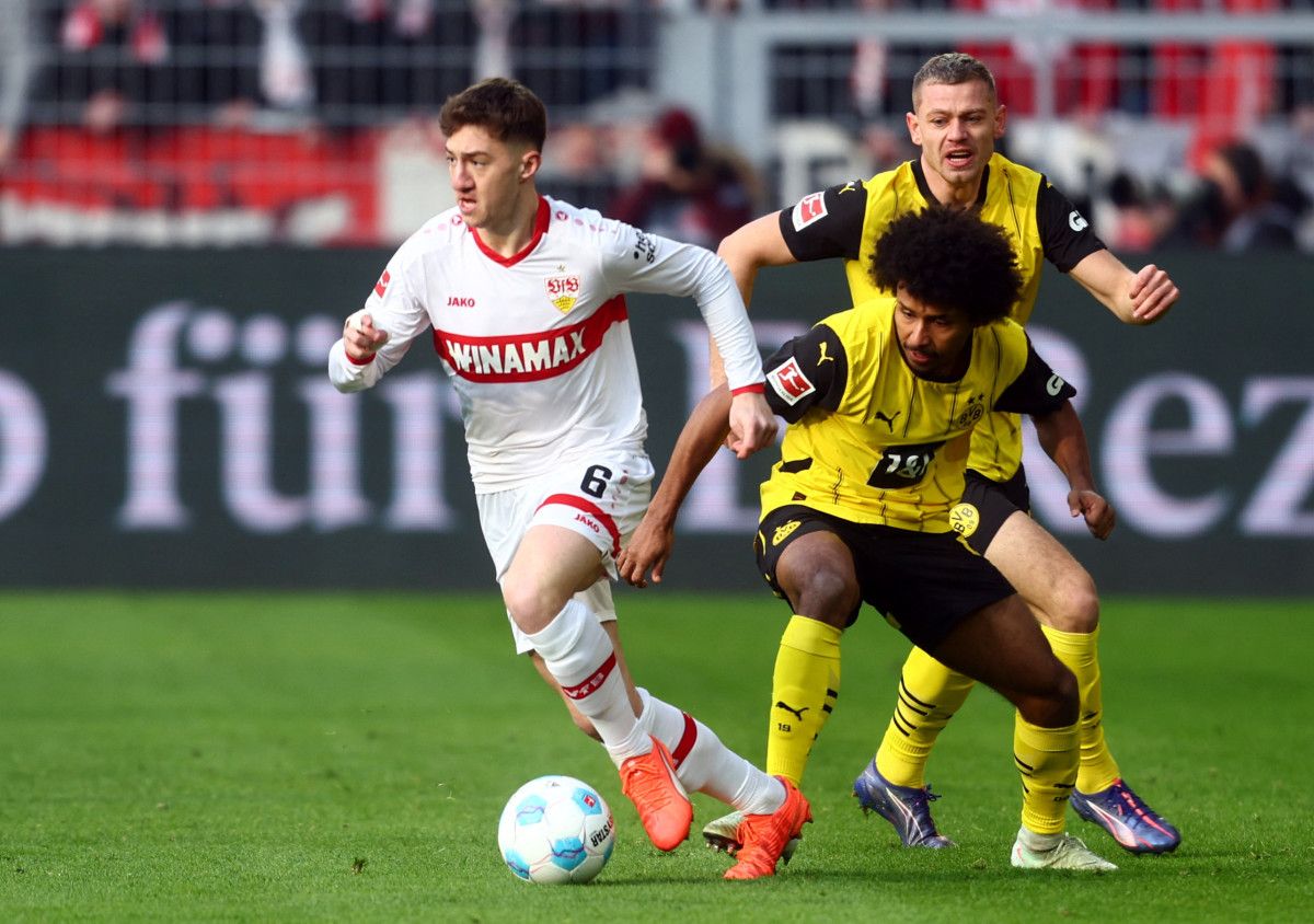 borussia dortmund stuttgarta kaybetti 2 g5DJ5y7k