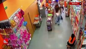 brezilyada cebindeki telefon bomba gibi patladi 8xrsNcAz