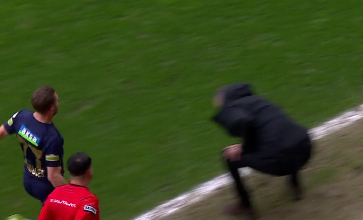 burak yilmaz fenerbahce macinda takiminin basinda yer alamayacak 2