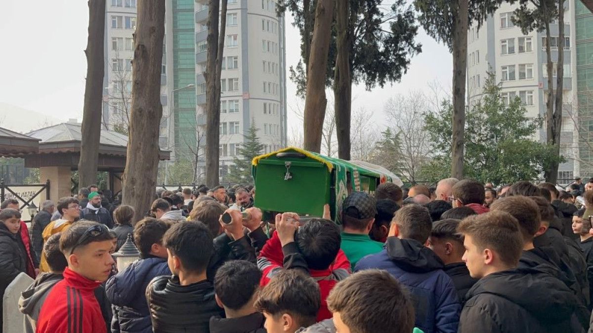 bursada alkol alip direksiyon basina gecti 3 kisiye carpip kacti 2