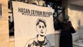 bursada alkol alip direksiyon basina gecti 3 kisiye carpip kacti B49It1lz