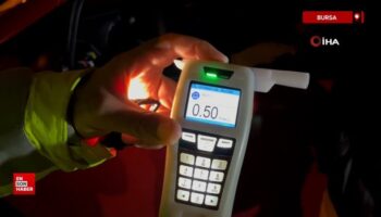 bursada alkol denetiminde ceza yemekten 1 promil ile kurtulan surucu jVIcwKJ1