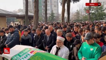 bursada felcli direksiyon basina gecti 3 genci ezdi kacti alkollu cikti Xi75MEBB