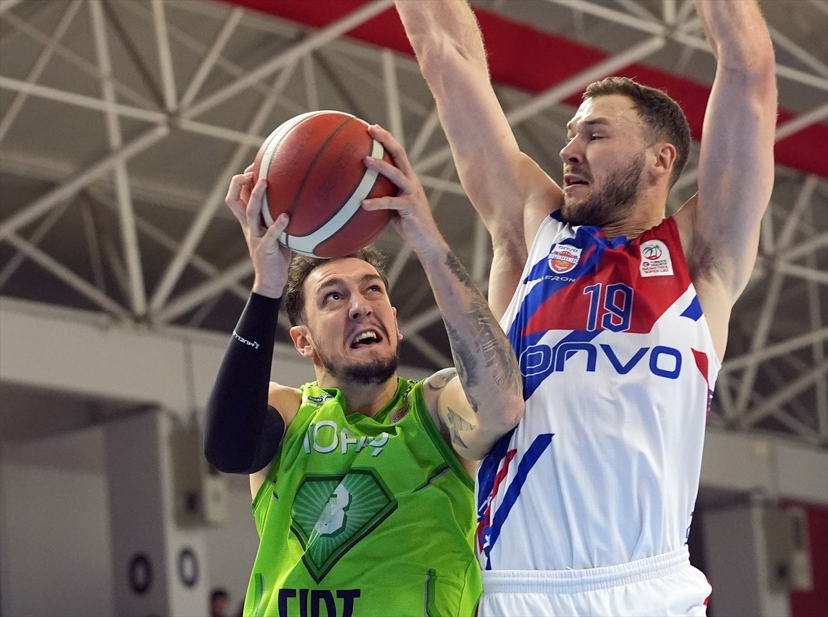 buyukcekmece basketbol tofas karsisinda galip geldi 1 VSAmWUPH