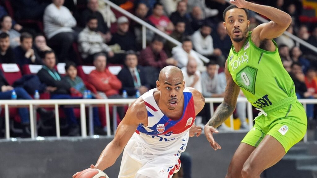 buyukcekmece basketbol tofas karsisinda galip geldi yHkcImxI