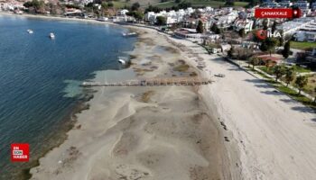 canakkalede deniz 10 metre cekildi w7A5vn6b