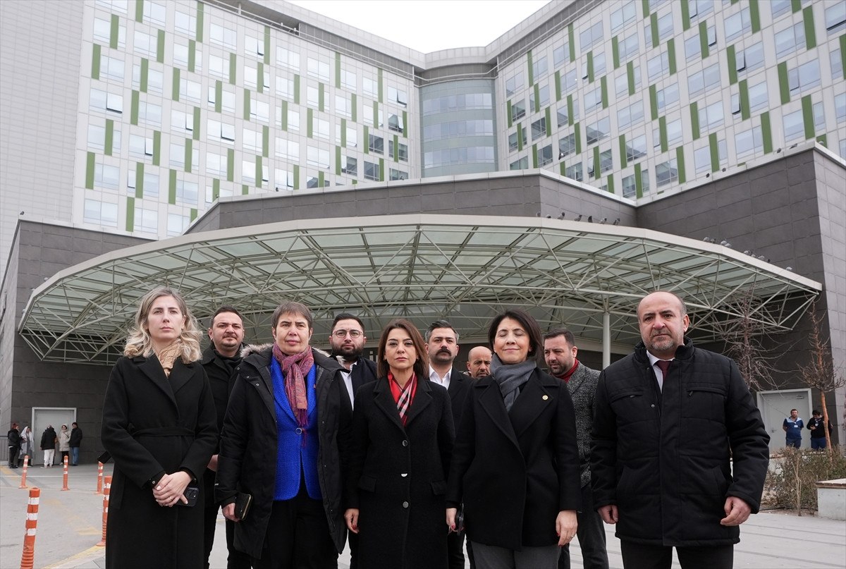 chp heyeti sahte ickiden zehirlenenleri ziyaret etti 1