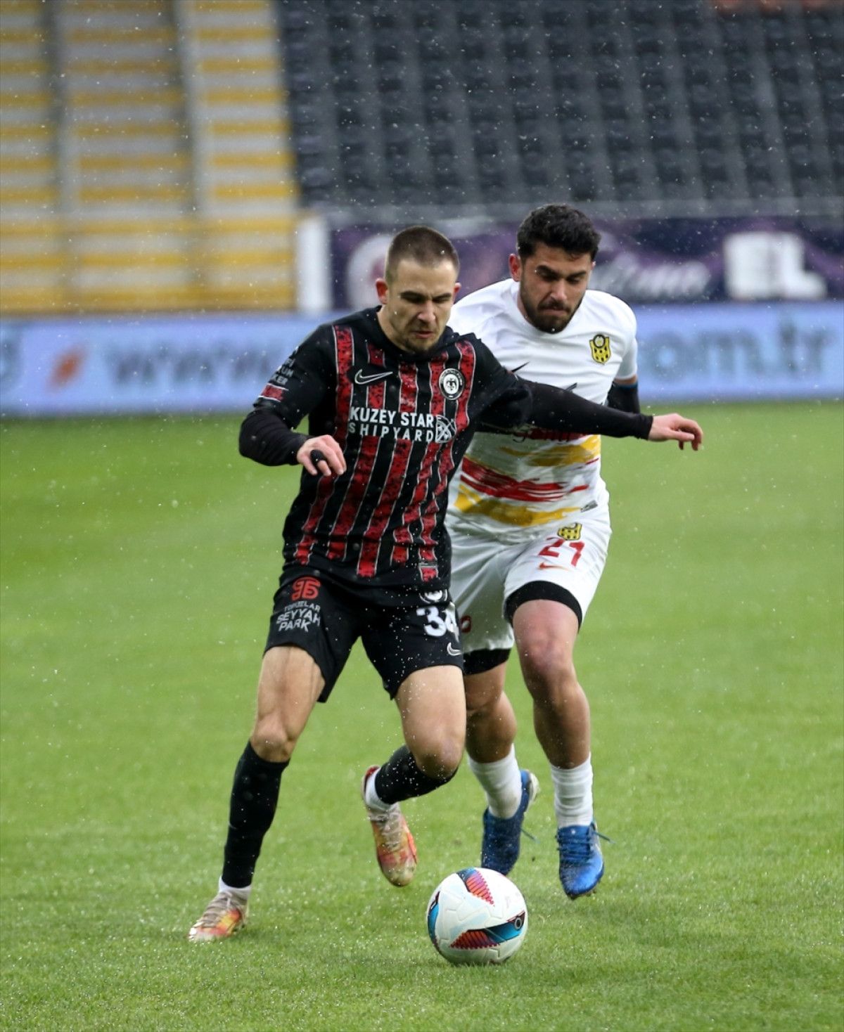 corum fk yeni malatyasporu iki golle gecti 2 Bq8BAMm8