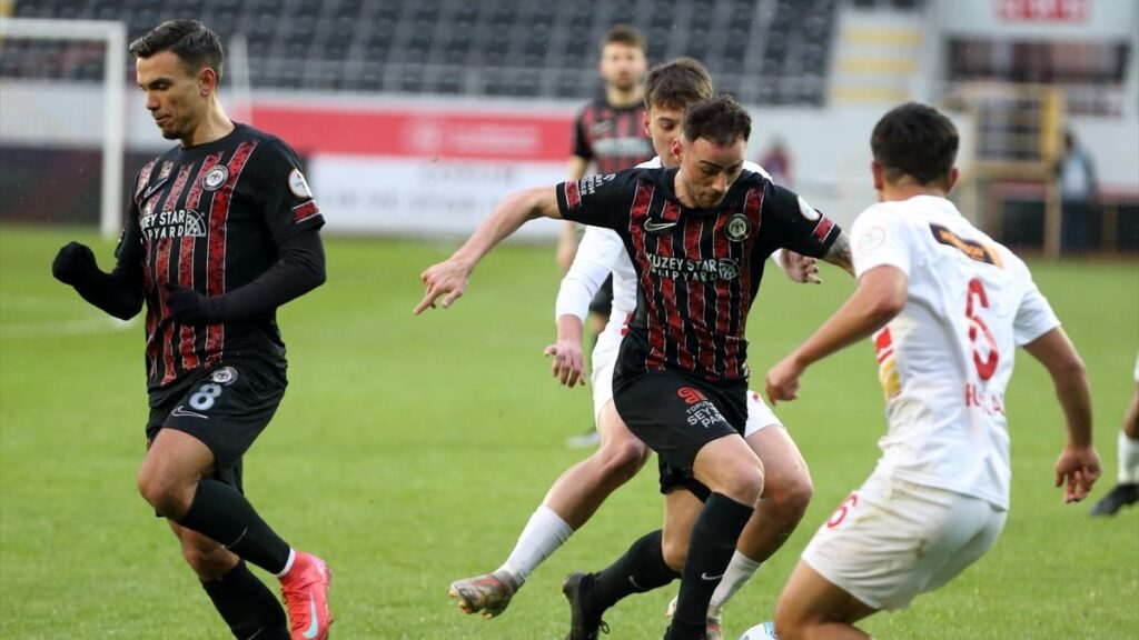 corum fk yeni malatyasporu iki golle gecti DvOgdJFd