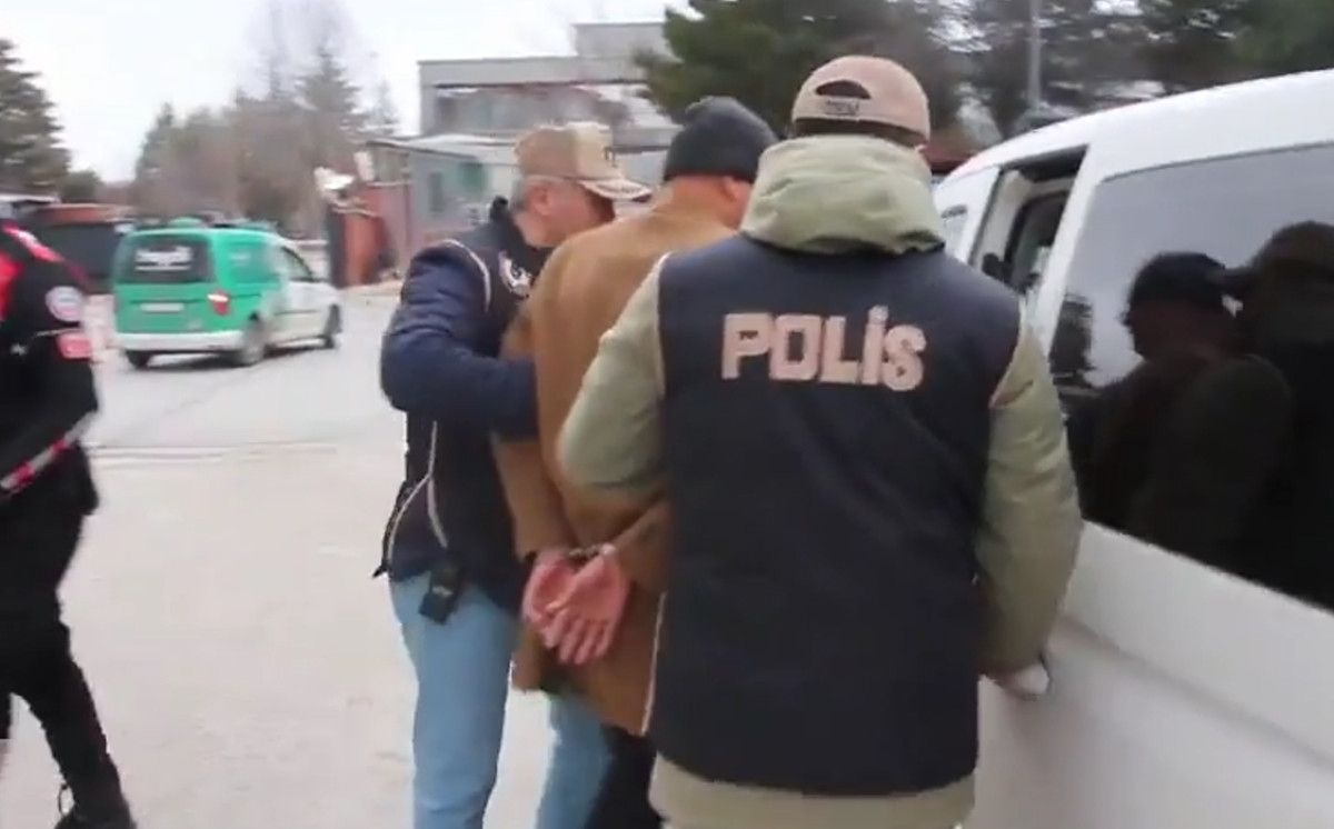 corumda teror orgutu deas uyelerine operasyon 1