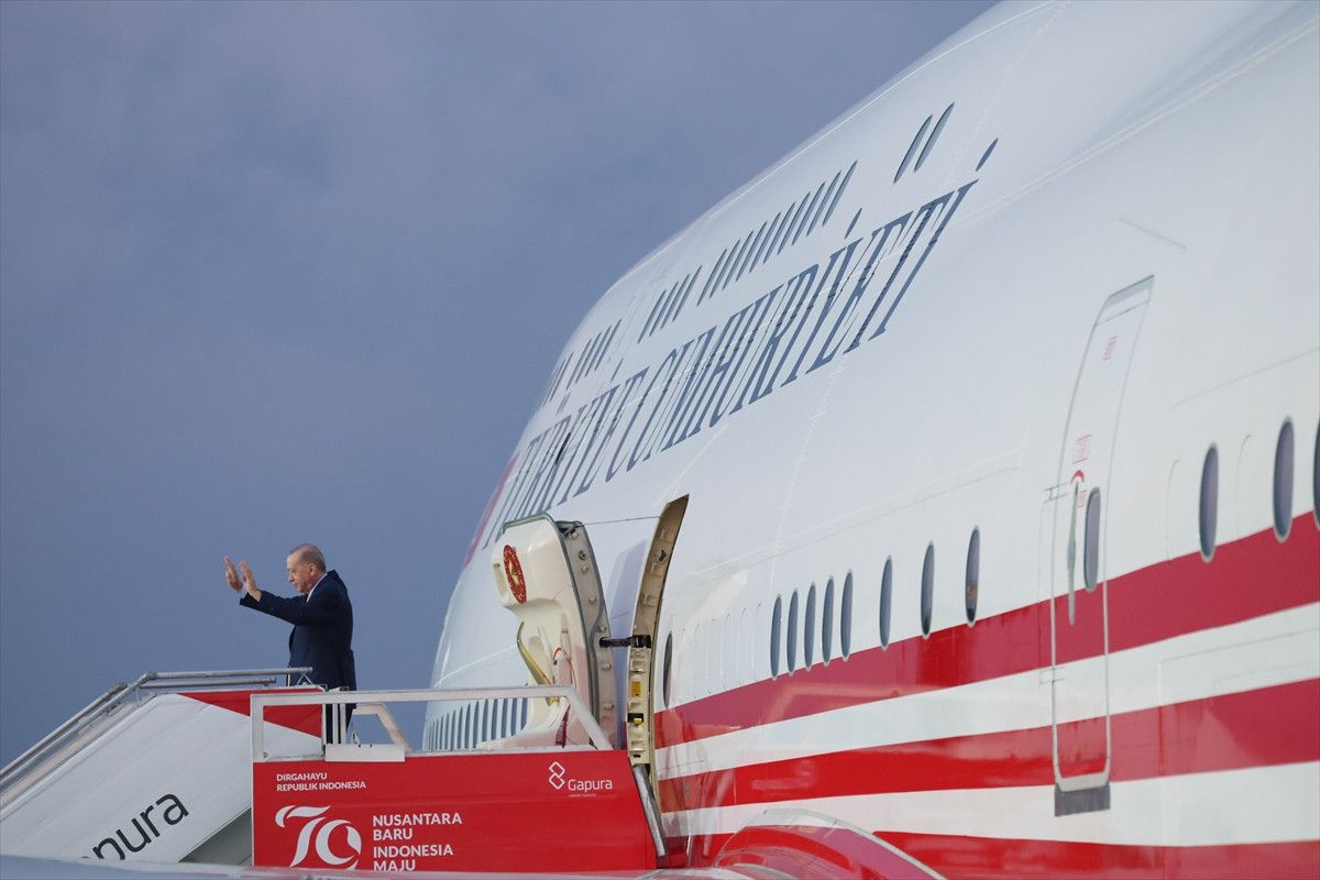 cumhurbaskani erdogan endonezyadan ayrildi 2 h15BdqDy
