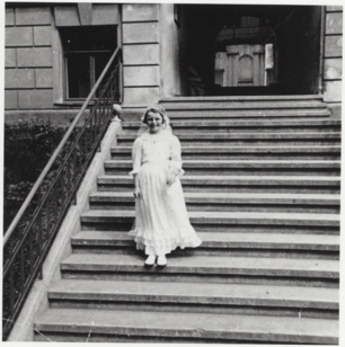 dalia grinkevi i teun sibirya surgununde calinan bir cocuklugun anilari oysa gokyuzu muhtesemdi 0 P4h2zsaA