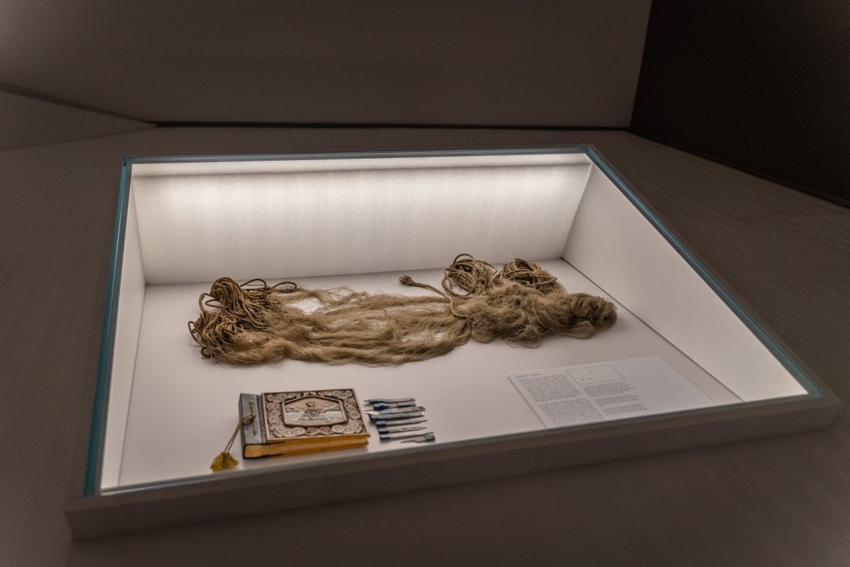 dalia grinkevi i teun sibirya surgununde calinan bir cocuklugun anilari oysa gokyuzu muhtesemdi 1 wF68Dii7