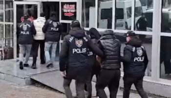 denizlide zorla fuhus yaptirilan 6 kadin kurtarildi 2 supheli tutuklandi 3JljHaqn