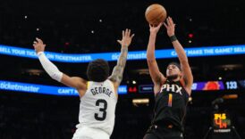 devin booker 47 sayi atti phoenix suns uzatmada kazandi 44b9X5Tp